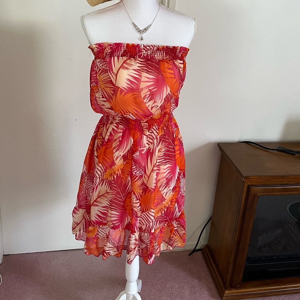 Strapless orange Hawaiian print dress